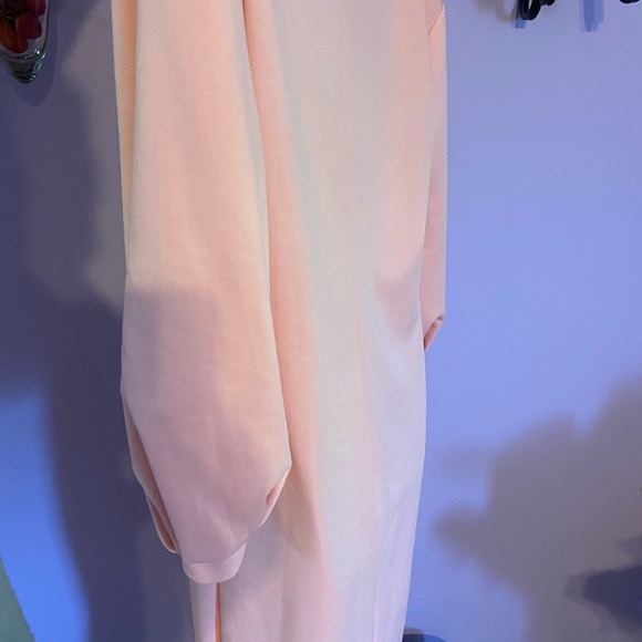 Pink xL dress flare shoulders (runs big, I’m a Lg) - Picture 2 of 3